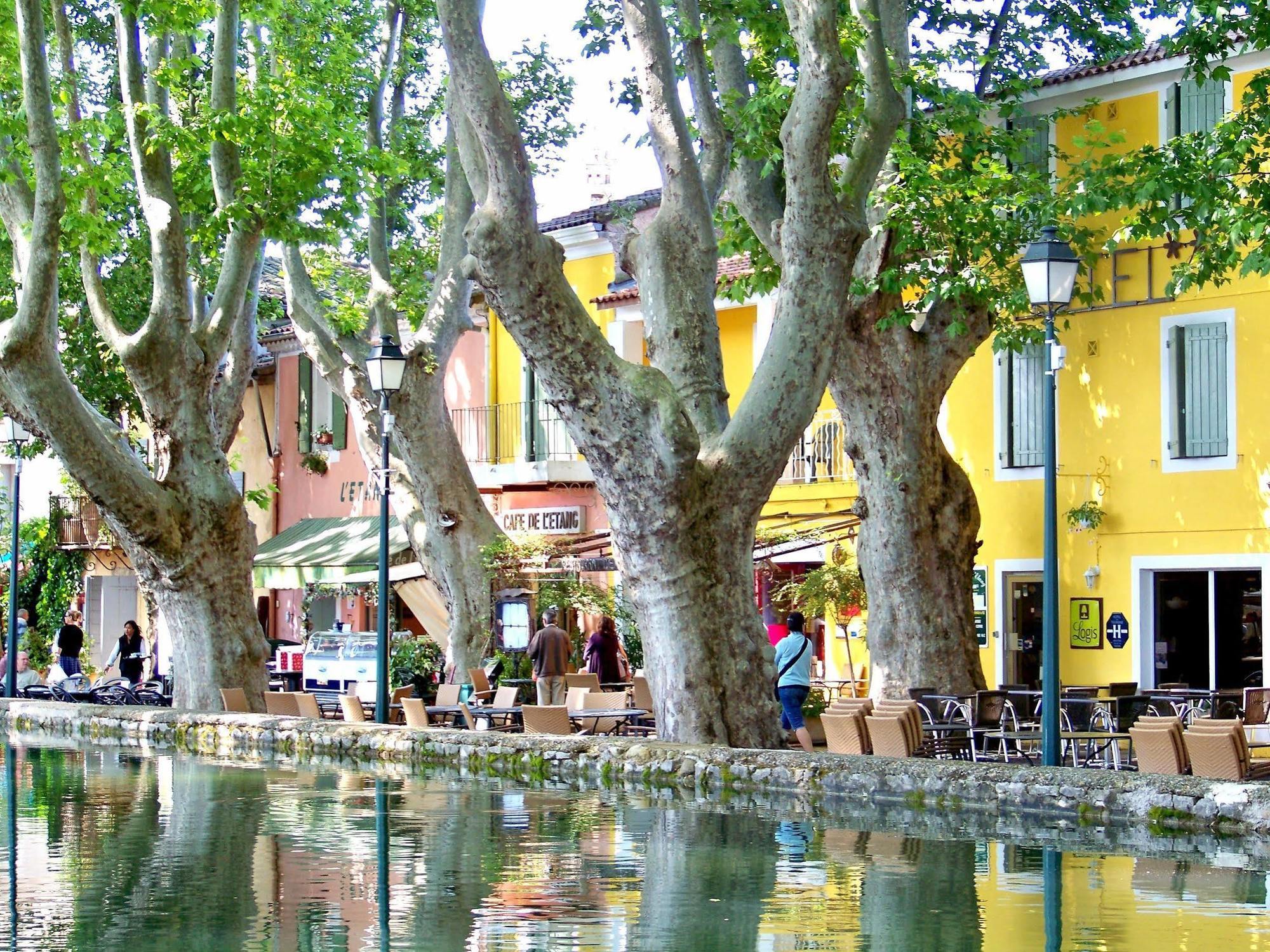 Logis Hotel De L'Etang คุคุรง ภายนอก รูปภาพ