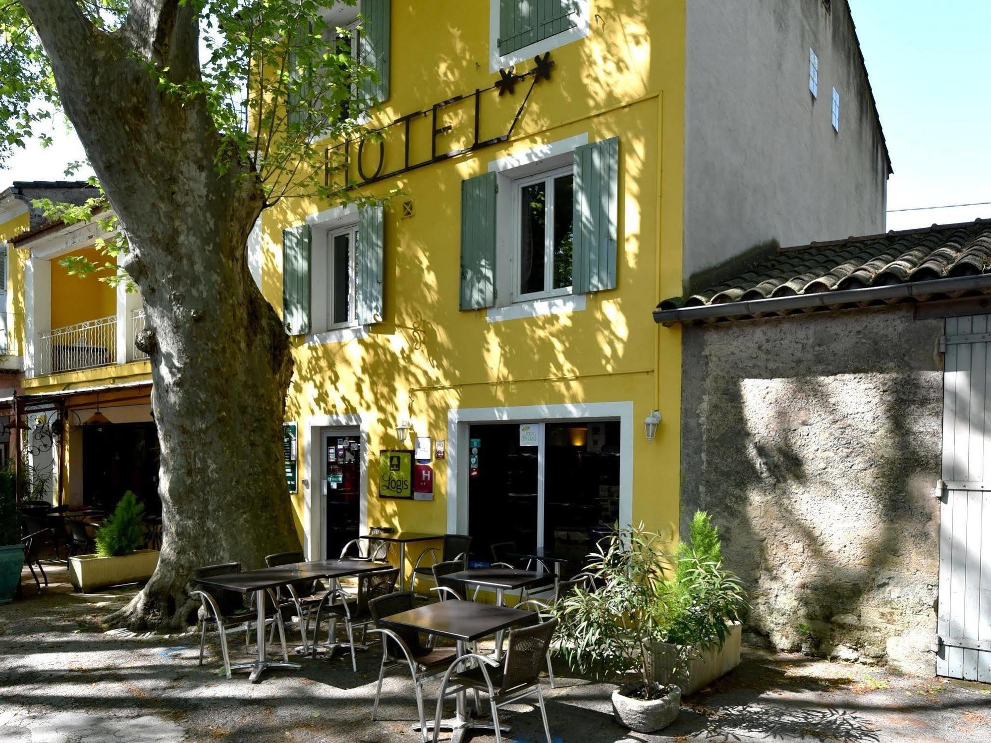 Logis Hotel De L'Etang คุคุรง ภายนอก รูปภาพ